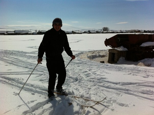 №12, Велихан Агаджанян №12, Велихан Агаджанян